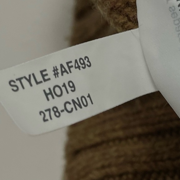 J. Crew Camel Brown Knitted Sweater Cable Knit EUC XS - Picture 8 of 10